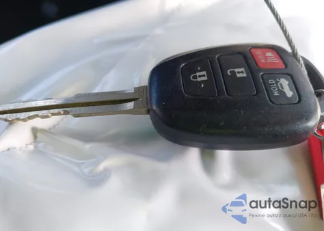 2017 Toyota Camry Se z USA, uszkodzony, nr VIN 4T1BF1FK3HU668073